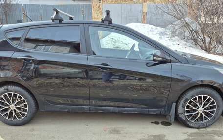 Hyundai Solaris II рестайлинг, 2011 год, 740 000 рублей, 7 фотография