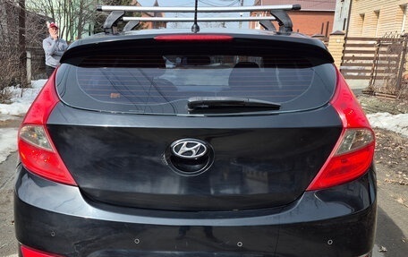 Hyundai Solaris II рестайлинг, 2011 год, 740 000 рублей, 5 фотография