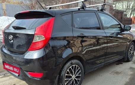 Hyundai Solaris II рестайлинг, 2011 год, 740 000 рублей, 6 фотография