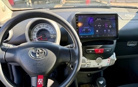 Toyota Aygo II, 2009 год, 800 000 рублей, 24 фотография