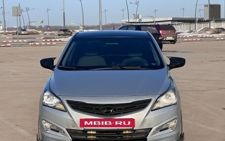 Hyundai Solaris II рестайлинг, 2016 год, 850 000 рублей, 2 фотография