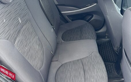 Hyundai Solaris II рестайлинг, 2016 год, 850 000 рублей, 25 фотография