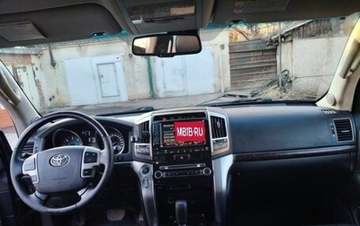 Toyota Land Cruiser 200, 2012 год, 4 000 000 рублей, 1 фотография