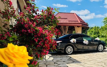 Toyota Camry, 2020 год, 2 700 000 рублей, 8 фотография