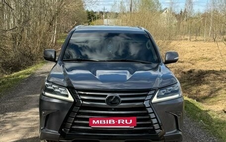 Lexus LX III, 2017 год, 6 890 000 рублей, 2 фотография