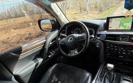 Lexus LX III, 2017 год, 6 890 000 рублей, 13 фотография