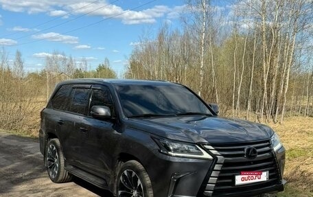 Lexus LX III, 2017 год, 6 890 000 рублей, 4 фотография
