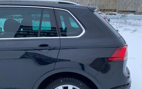 Volkswagen Tiguan II, 2019 год, 2 840 000 рублей, 9 фотография