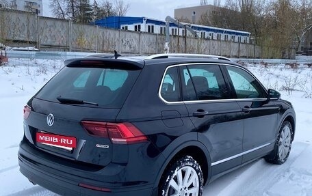 Volkswagen Tiguan II, 2019 год, 2 840 000 рублей, 15 фотография