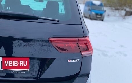 Volkswagen Tiguan II, 2019 год, 2 840 000 рублей, 7 фотография