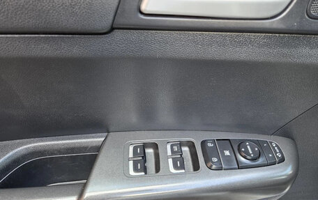 KIA Sportage IV рестайлинг, 2019 год, 2 700 000 рублей, 12 фотография