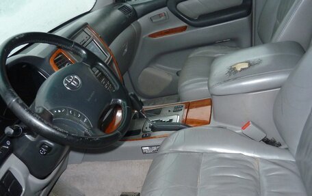 Toyota Land Cruiser 100 рестайлинг 2, 2006 год, 1 723 698 рублей, 7 фотография