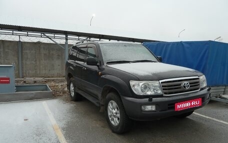 Toyota Land Cruiser 100 рестайлинг 2, 2006 год, 1 723 698 рублей, 6 фотография