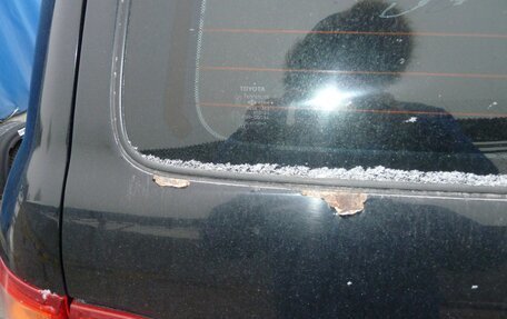 Toyota Land Cruiser 100 рестайлинг 2, 2006 год, 1 723 698 рублей, 14 фотография