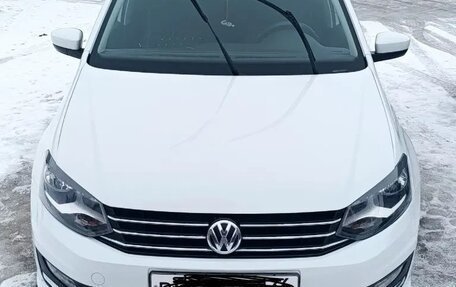 Volkswagen Polo VI (EU Market), 2018 год, 1 250 000 рублей, 2 фотография