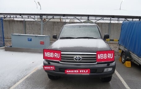 Toyota Land Cruiser 100 рестайлинг 2, 2006 год, 1 723 698 рублей, 4 фотография