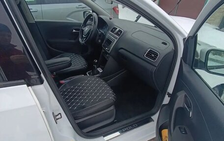 Volkswagen Polo VI (EU Market), 2018 год, 1 250 000 рублей, 4 фотография