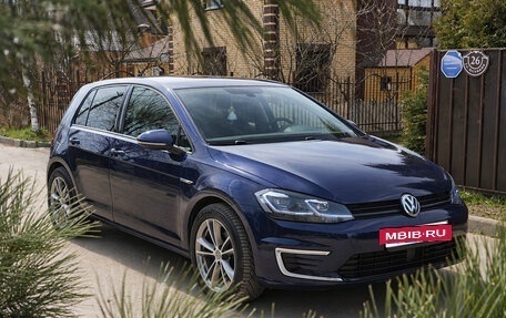 Volkswagen Golf VII, 2019 год, 1 920 000 рублей, 6 фотография