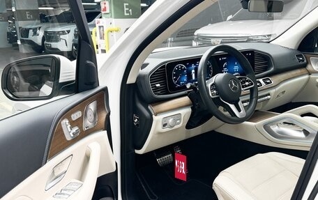 Mercedes-Benz GLS, 2023 год, 12 290 000 рублей, 13 фотография