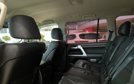 Toyota Land Cruiser 200, 2016 год, 6 400 000 рублей, 16 фотография