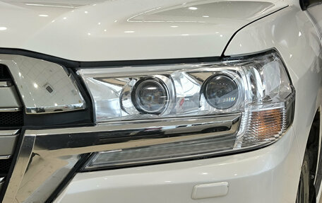 Toyota Land Cruiser 200, 2016 год, 6 400 000 рублей, 21 фотография