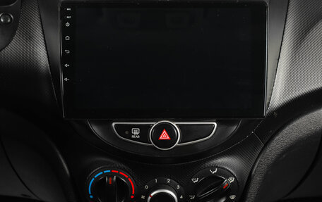 Hyundai Solaris II рестайлинг, 2013 год, 479 000 рублей, 17 фотография