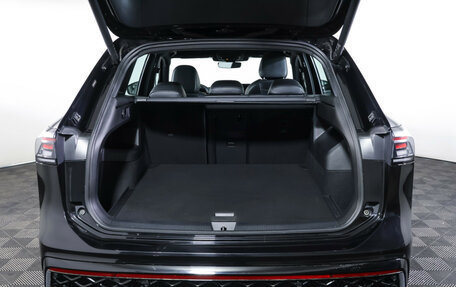 Volkswagen Tiguan, 2024 год, 4 590 000 рублей, 9 фотография