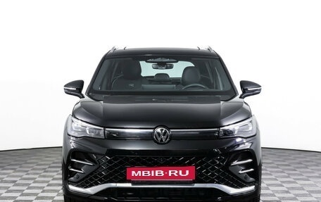 Volkswagen Tiguan, 2024 год, 4 590 000 рублей, 2 фотография