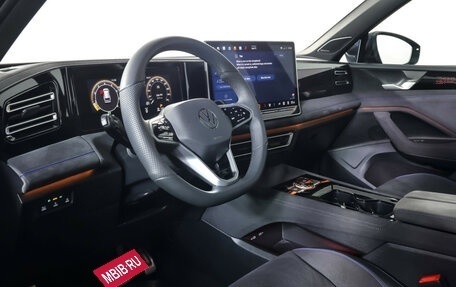 Volkswagen Tiguan, 2024 год, 4 590 000 рублей, 17 фотография