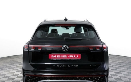 Volkswagen Tiguan, 2024 год, 4 590 000 рублей, 6 фотография