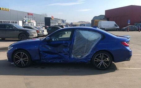 BMW 3 серия, 2019 год, 1 350 000 рублей, 3 фотография