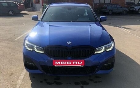 BMW 3 серия, 2019 год, 1 350 000 рублей, 9 фотография