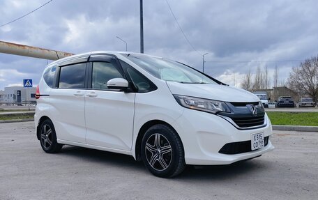 Honda Freed II, 2019 год, 1 800 000 рублей, 7 фотография