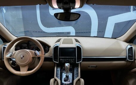 Porsche Cayenne III, 2011 год, 2 799 900 рублей, 10 фотография