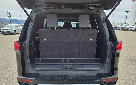 Lexus LX, 2024 год, 16 530 667 рублей, 16 фотография