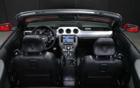 Ford Mustang VI рестайлинг, 2017 год, 2 990 000 рублей, 14 фотография