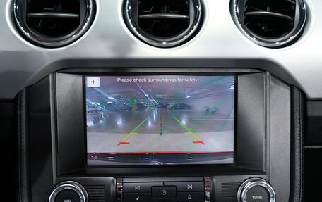 Ford Mustang VI рестайлинг, 2017 год, 2 990 000 рублей, 25 фотография