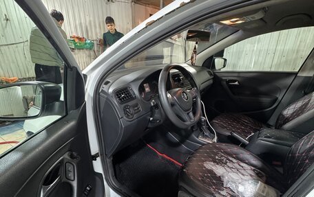 Volkswagen Polo VI (EU Market), 2019 год, 499 000 рублей, 4 фотография