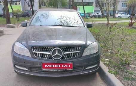 Mercedes-Benz C-Класс, 2010 год, 990 000 рублей, 1 фотография