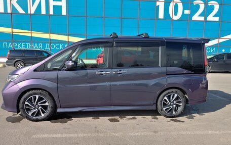 Honda Stepwgn IV, 2015 год, 1 500 000 рублей, 2 фотография