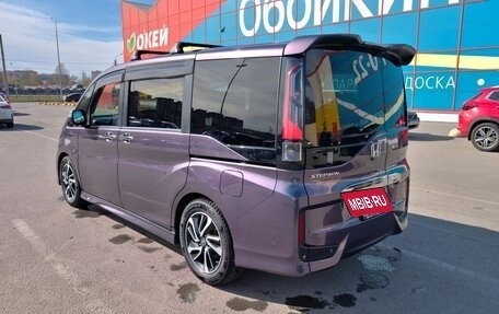 Honda Stepwgn IV, 2015 год, 1 500 000 рублей, 3 фотография