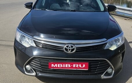Toyota Camry, 2016 год, 2 000 000 рублей, 2 фотография