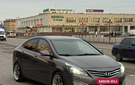 Hyundai Solaris II рестайлинг, 2015 год, 880 000 рублей, 4 фотография