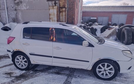 Geely MK Cross I, 2011 год, 145 000 рублей, 3 фотография