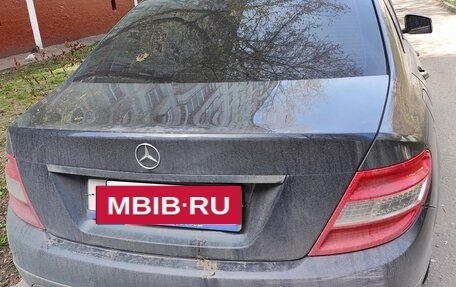 Mercedes-Benz C-Класс, 2010 год, 990 000 рублей, 9 фотография