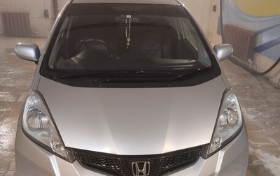 Honda Fit III, 2011 год, 1 100 000 рублей, 1 фотография