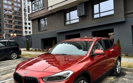 BMW X2, 2018 год, 2 420 000 рублей, 1 фотография