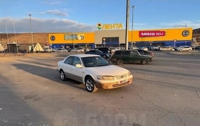 Toyota Camry, 2000 год, 265 000 рублей, 1 фотография