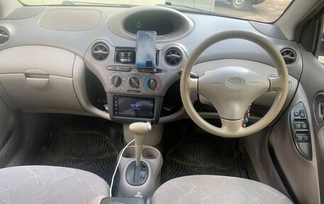 Toyota Platz, 1999 год, 199 999 рублей, 3 фотография