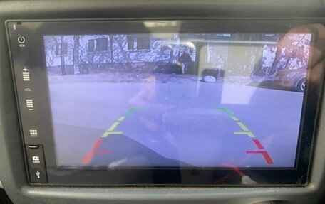 Toyota Platz, 1999 год, 199 999 рублей, 7 фотография